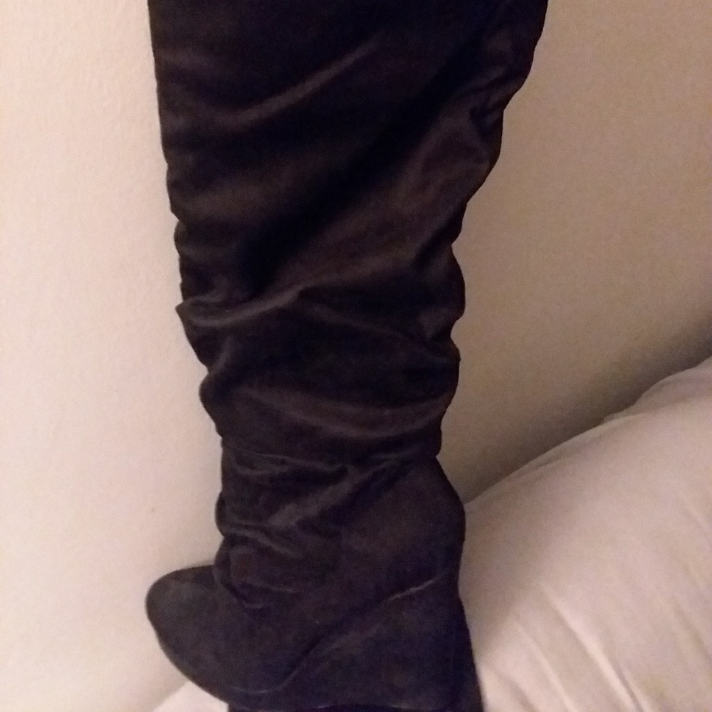 Med calf boots dressy